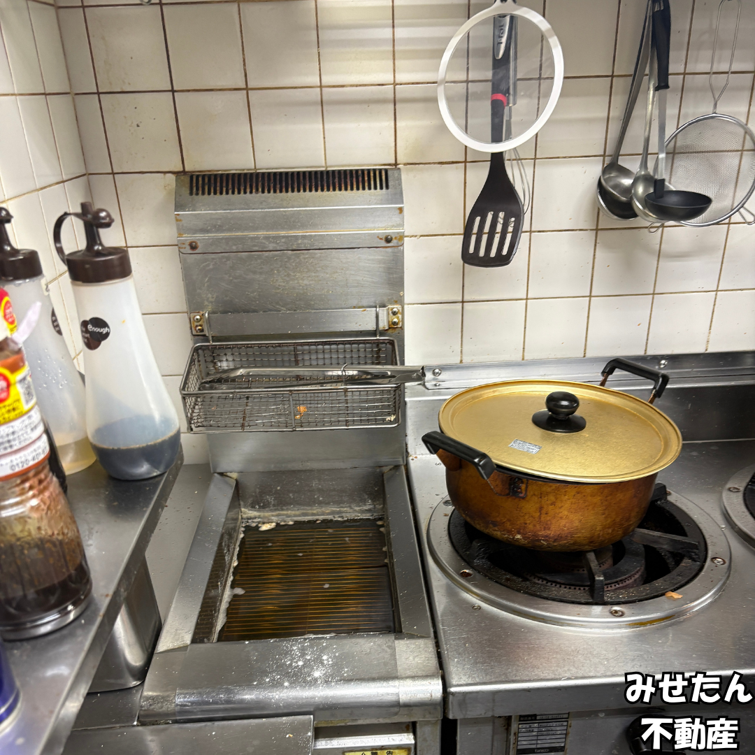 【譲渡代0円・ダムウェーター残置】阪急園田駅2分！1・2階路面の重飲食居抜き店舗（約34坪）