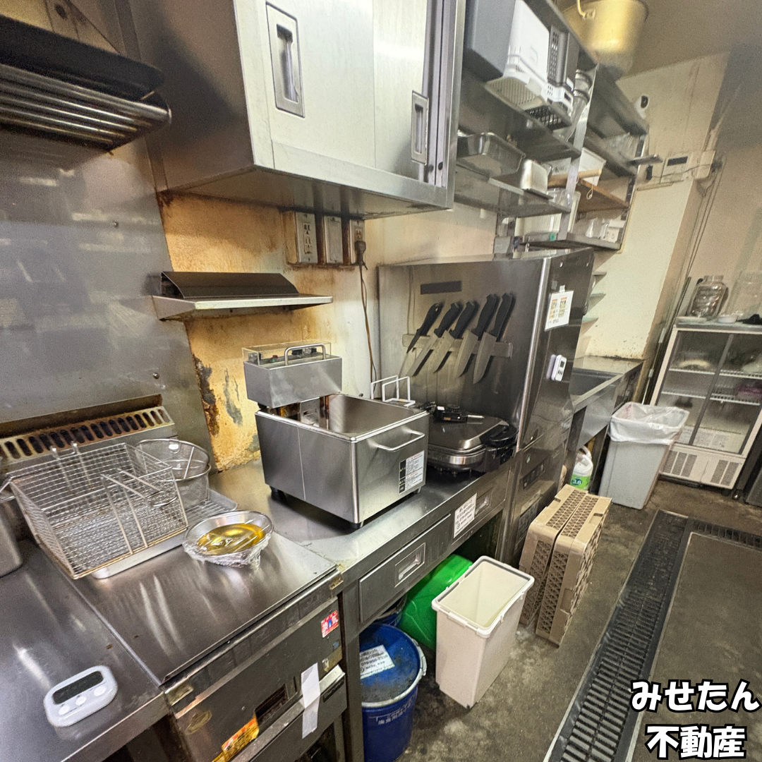 【譲渡代0円・ダムウェーター残置】阪急園田駅2分！1・2階路面の重飲食居抜き店舗（約34坪）