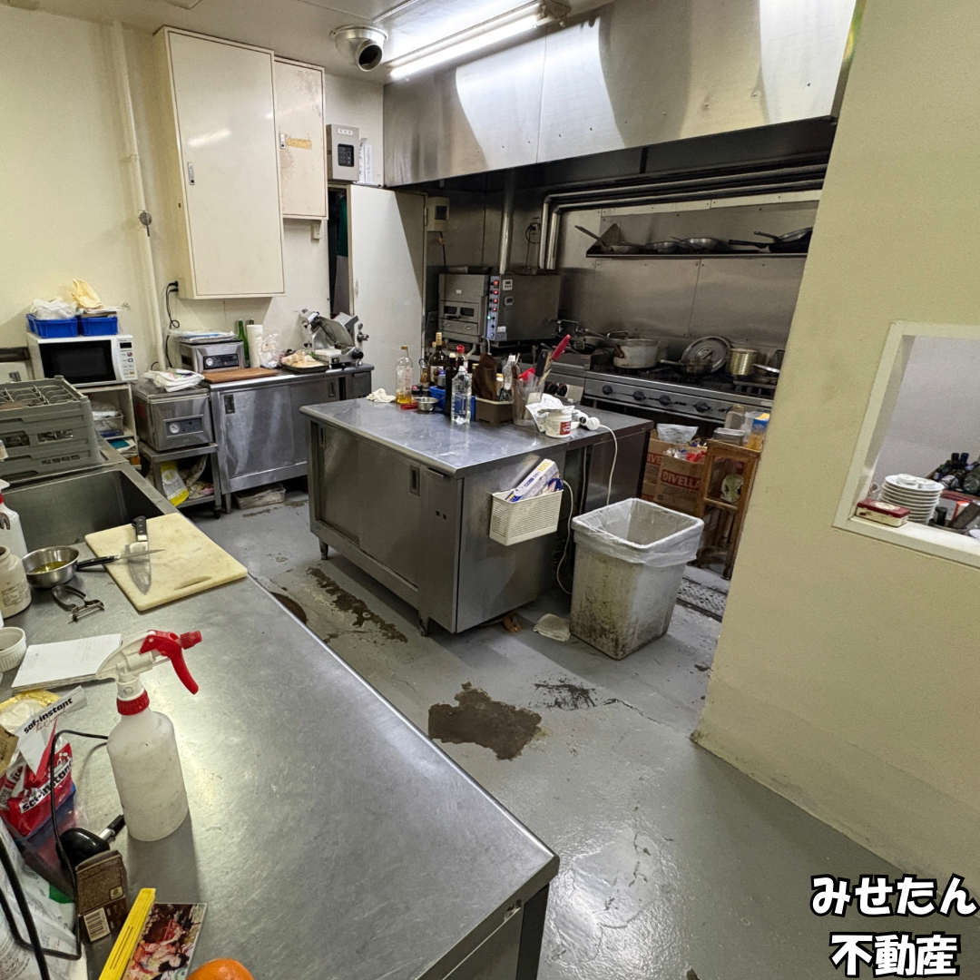 【譲渡代0円・ダムウェーター残置】阪急園田駅2分！1・2階路面の重飲食居抜き店舗（約34坪）